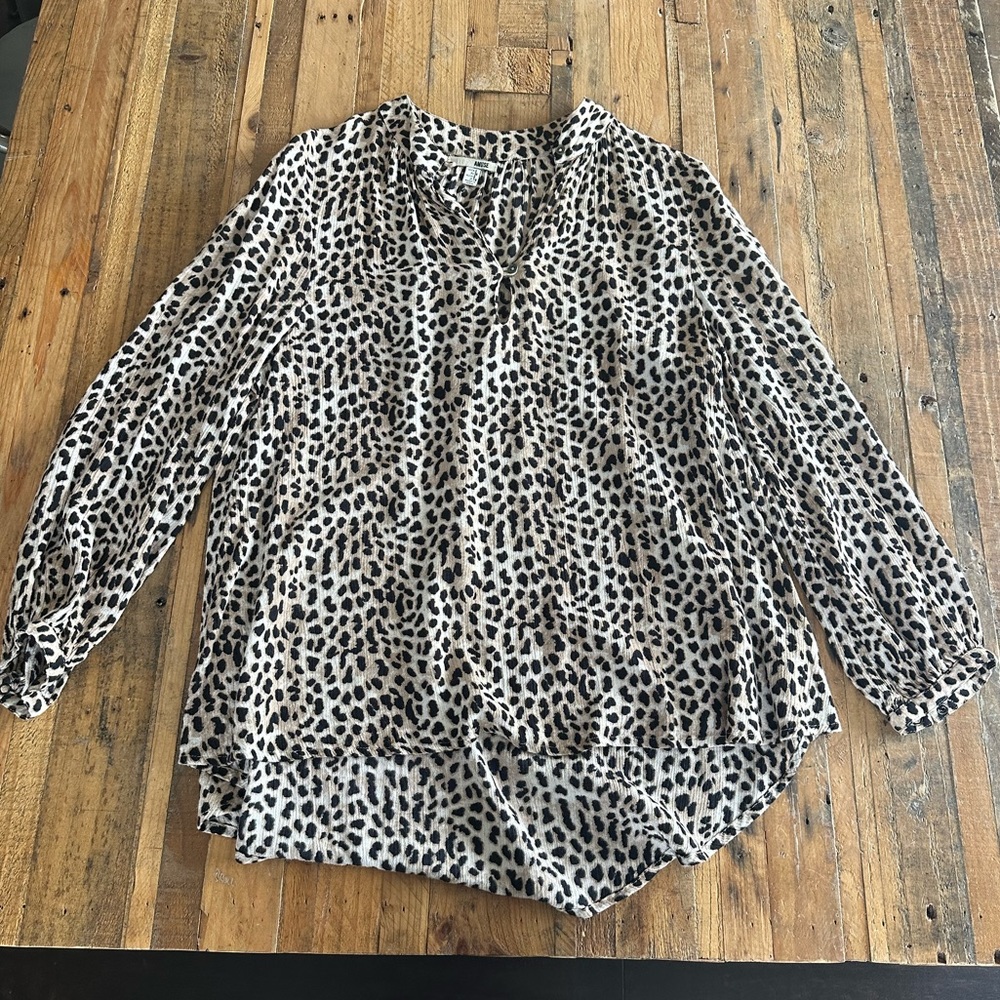 Amuse society blouse cheetah / leopard print